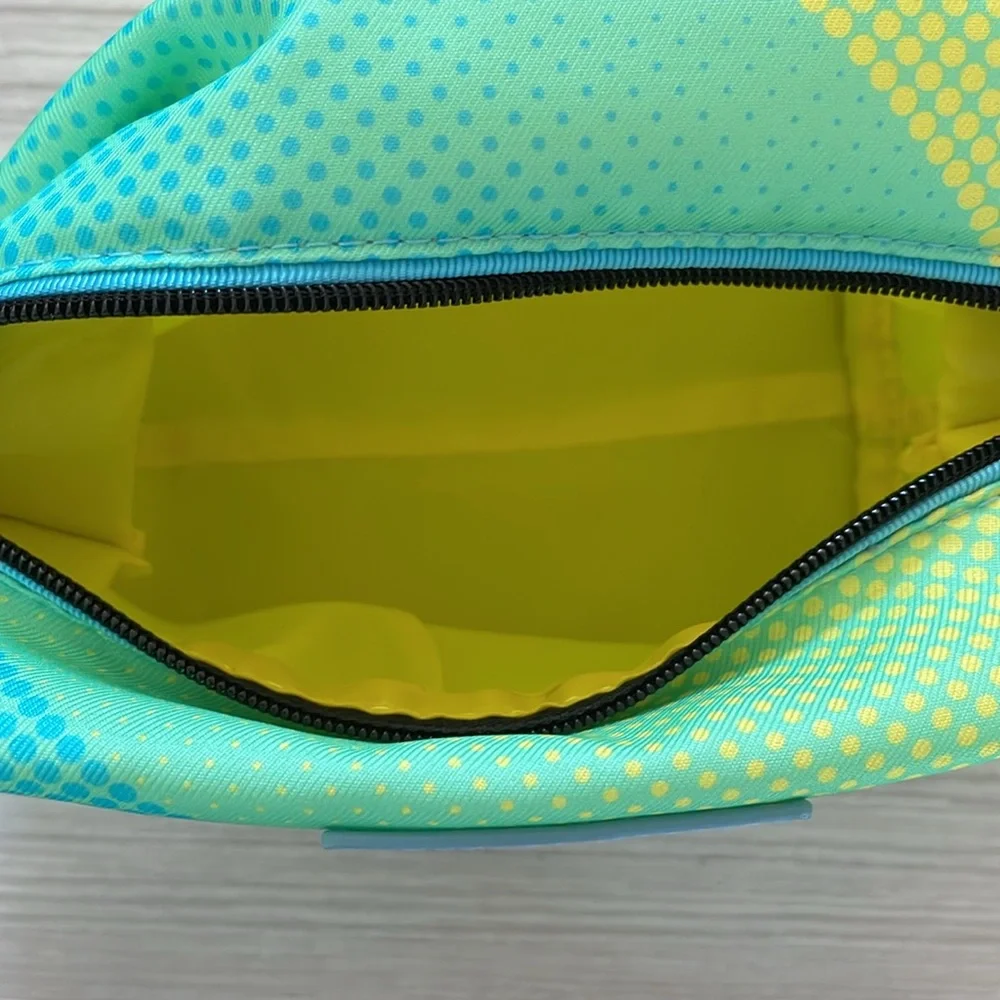 💄👛 2/$15 or 3/$20 Clinique Cosmetic Bag